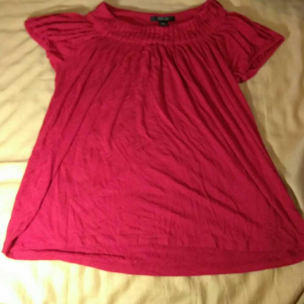 Red ruffel shirt